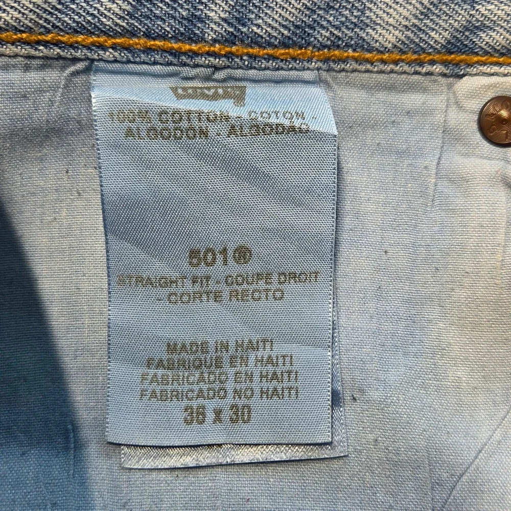 Levi's 501 Original Fit Mens 36x30 Light Wash Excellent Straight Jeans Denim